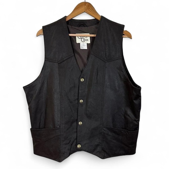 Brown leather vest with 2 pockets, snap front - Picture 1 of 10